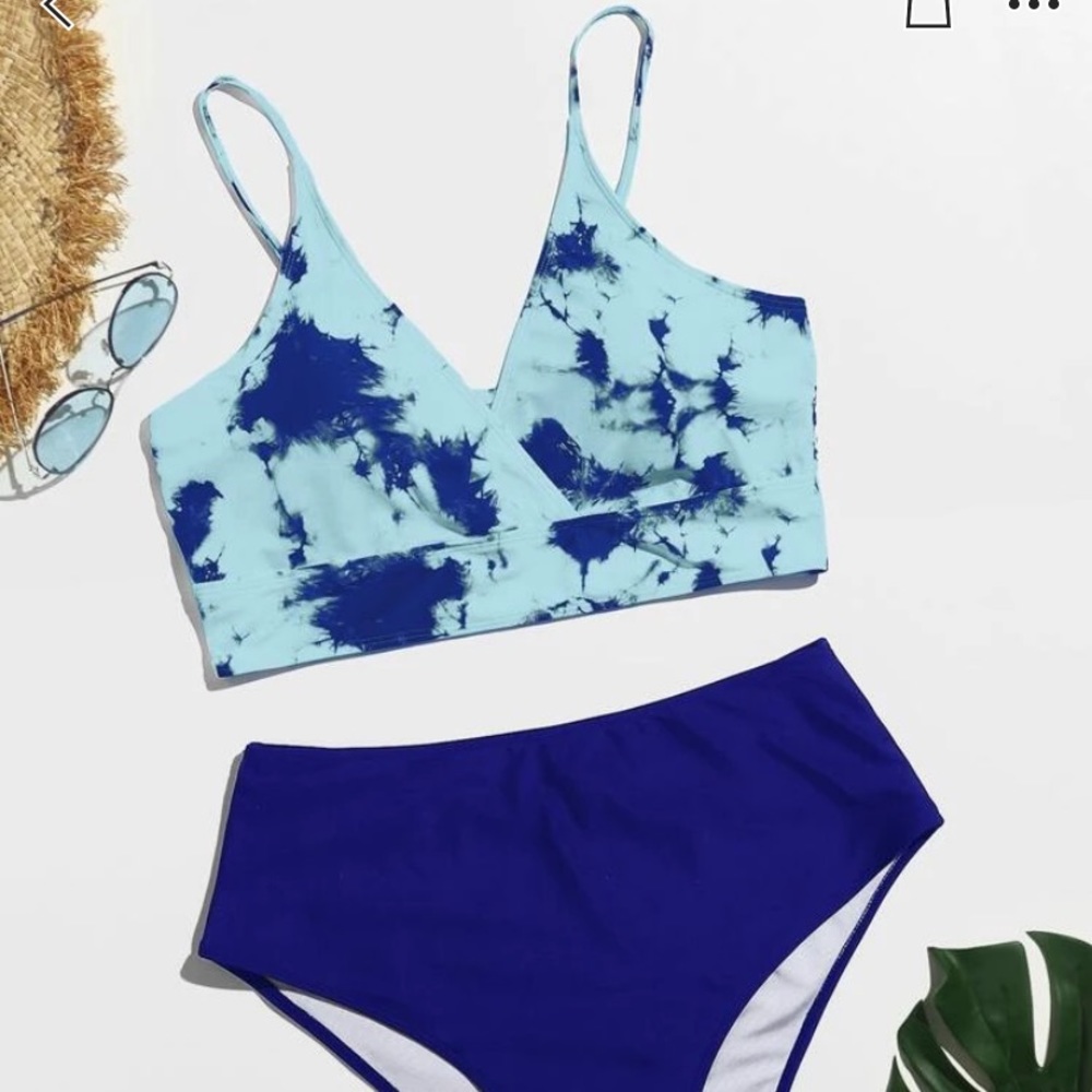 blue bathing suit bikini top